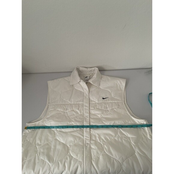 Nike Womens Sportswear Essential Vest White NWT Sz Large Snap FB8737-133 $90 - Picture 7 of 13